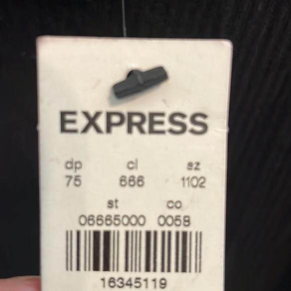 Express Open Boat Neck Drop Shoulder Small Sweater - Picture 4 of 5